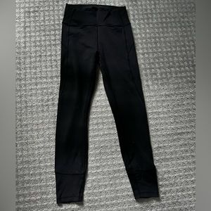 Lululemon in movement black leggings Size 6